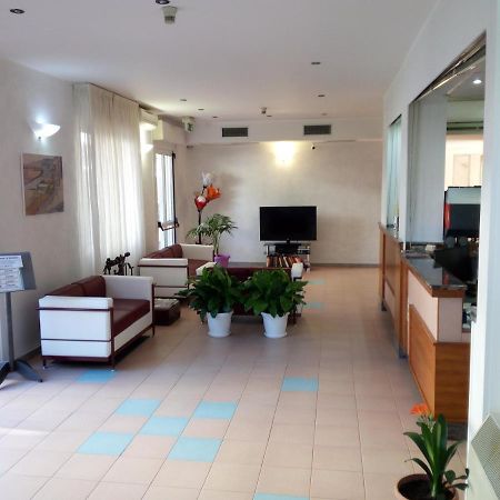 Hotel San Nazario วาราซเซ ภายนอก รูปภาพ