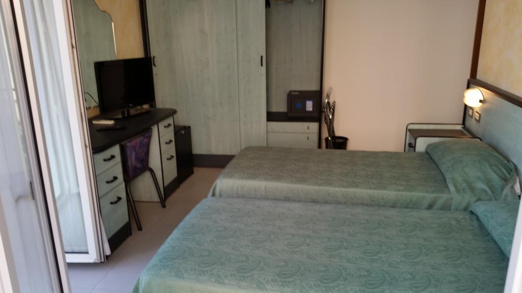 Hotel San Nazario วาราซเซ ห้อง รูปภาพ
