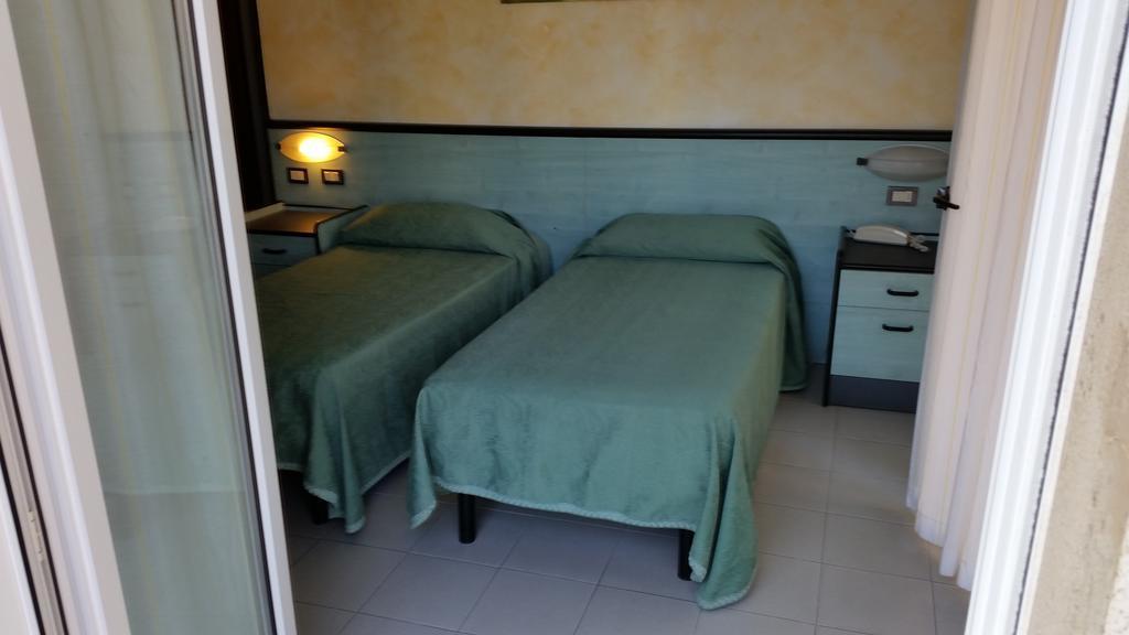 Hotel San Nazario วาราซเซ ห้อง รูปภาพ