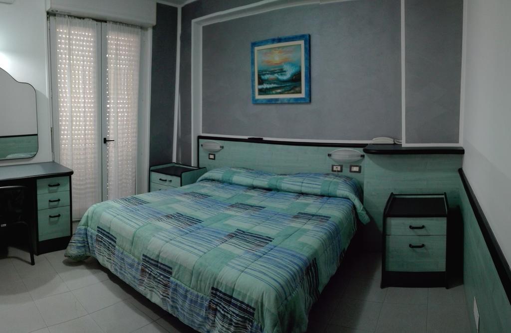 Hotel San Nazario วาราซเซ ภายนอก รูปภาพ
